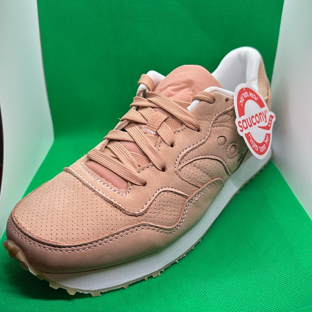 Saucony women’s shoes
